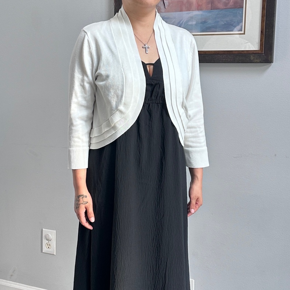 Ronni nicole white knit 3/4 sleeve open front topper size L